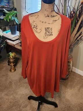 2 Women's Scoop Neck Long Sleeve Top - Rust and Gold. Sold Separately or Bundle.